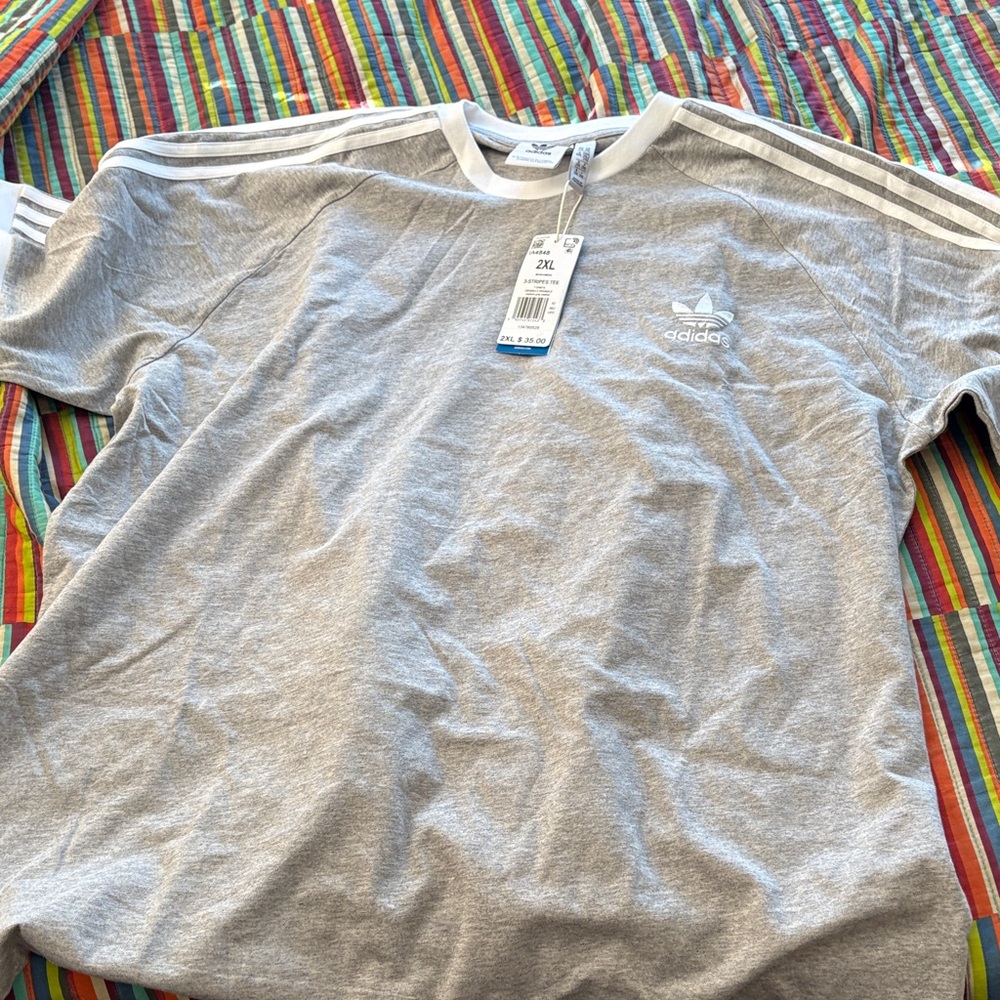 Adidas Light Gray Short Sleeve Tee size 2XL new tags